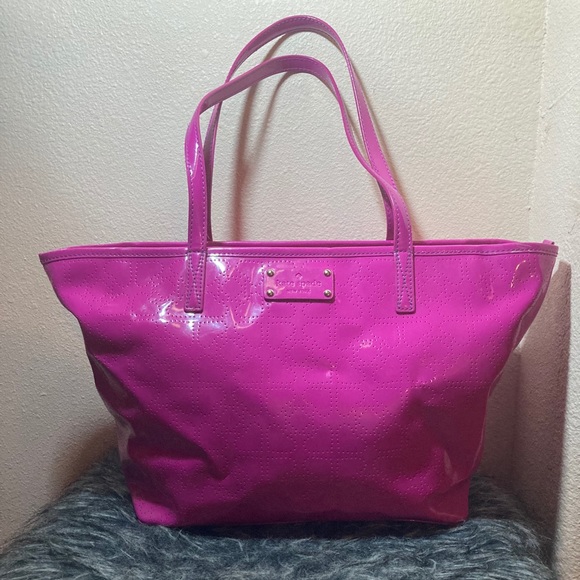 kate spade Handbags - Kate Spade pink purse